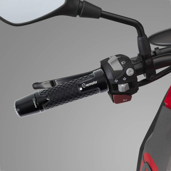 Uniwersalne chwyty kierownicy motocykla Evermotor - 22mm Uniwersalne chwyty kierownicy motocykla Evermotor - 22mm